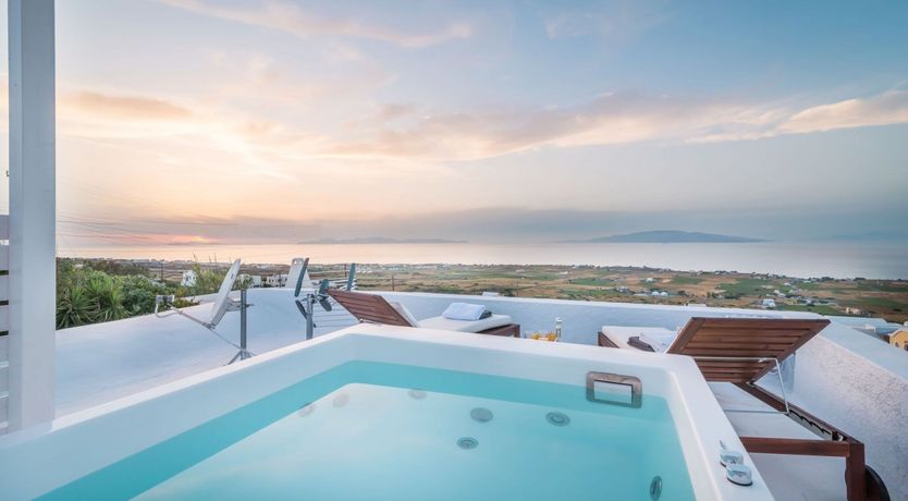 Photo of The Hillside Hideaway