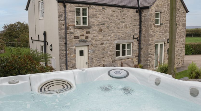 Photo of Cefn Berain Uchaf