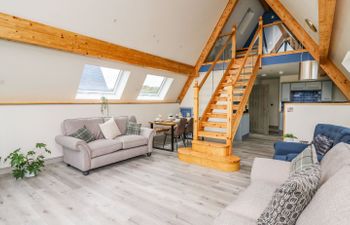Hill Radnor - The Sheepfold Holiday Home