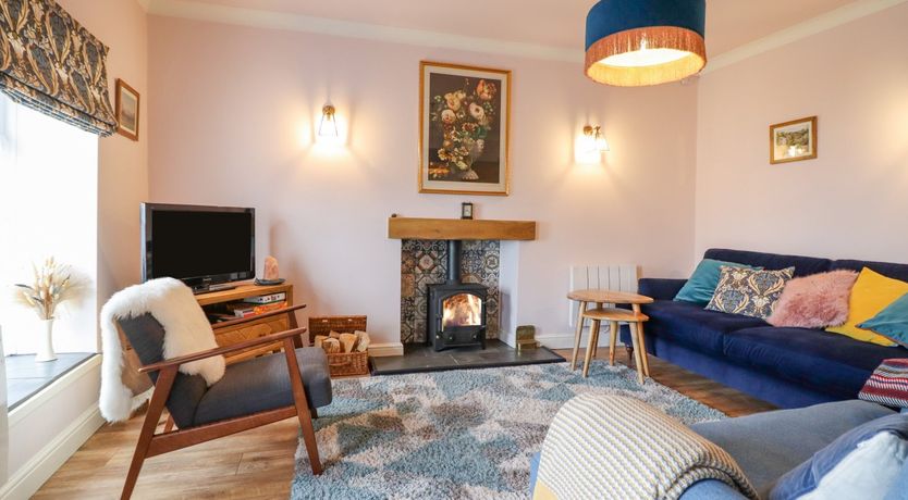 Photo of 2 Pant Y Celyn