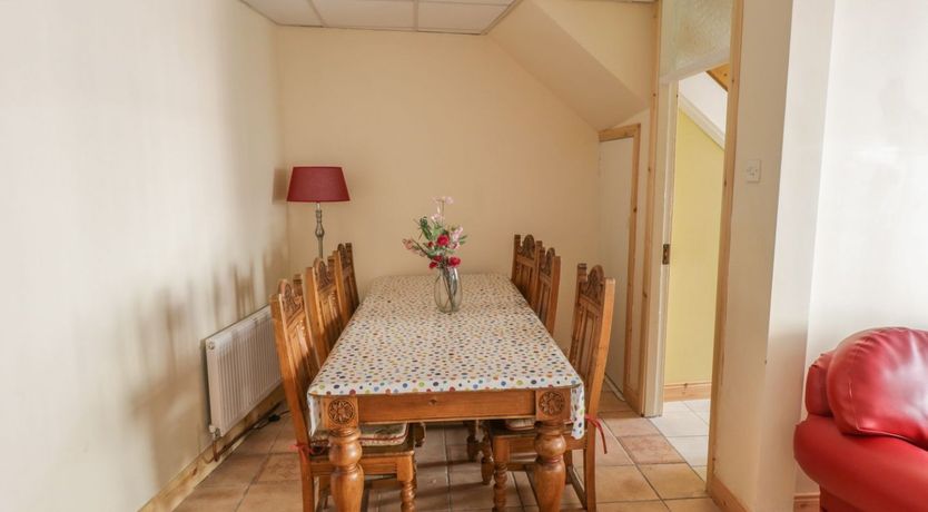 Photo of Glebe House