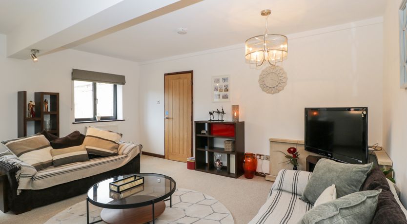 Photo of The Dunnit@Manor Farm