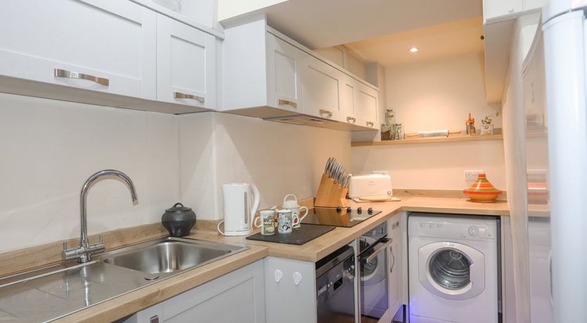 Photo of Hillside Apartment