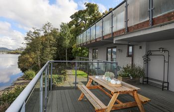 Tegid Lakeside - Bala Lake Apartment