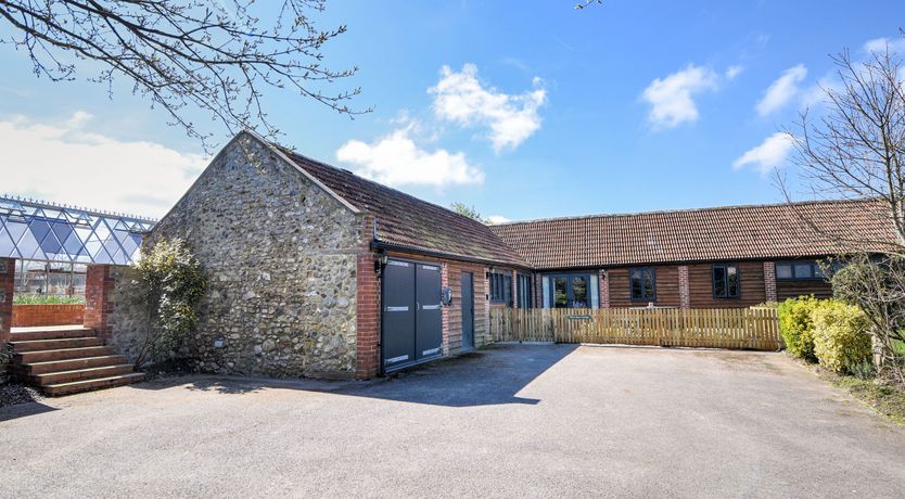 Photo of Ware Barn Cottage