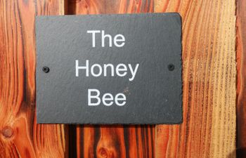 The Honeybee Holiday Cottage