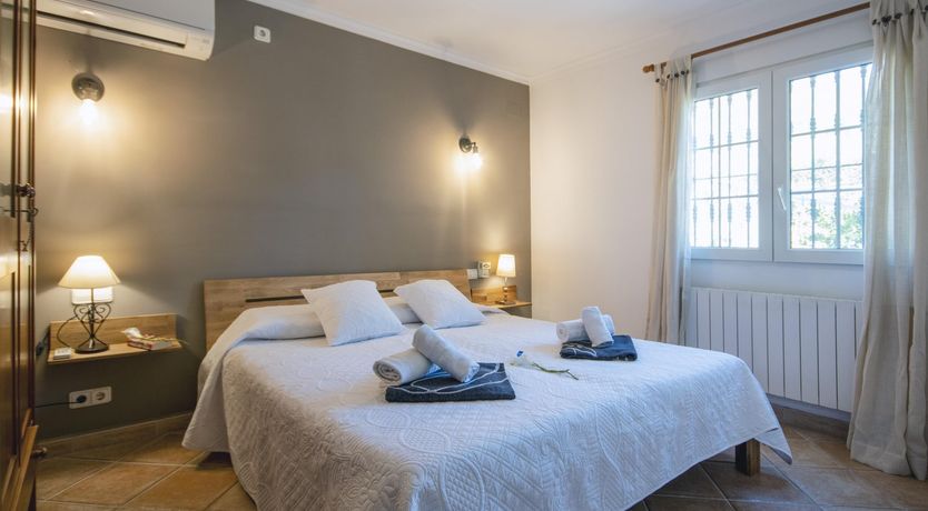 Photo of The España Light