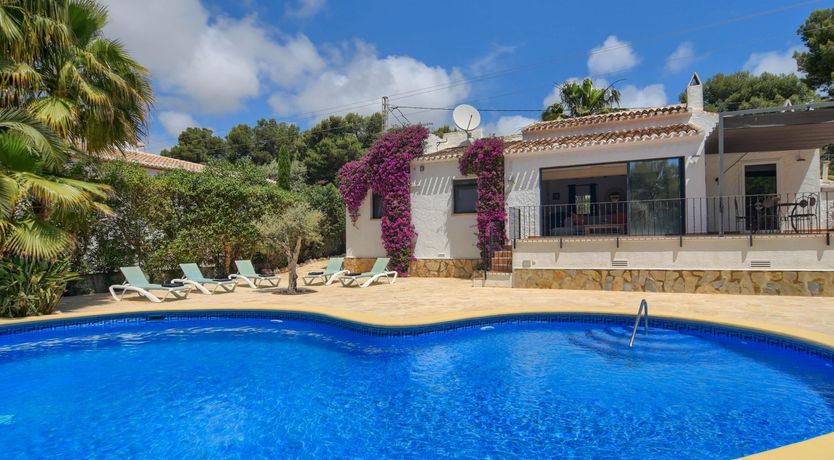 Photo of The España Light