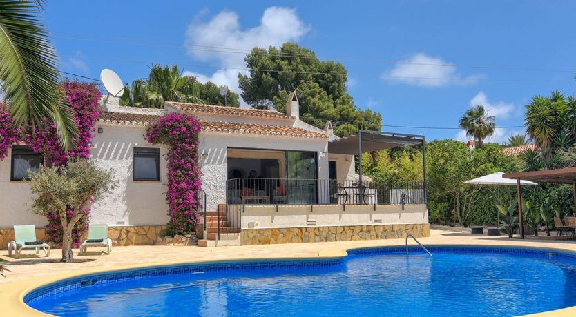 Photo of The España Light