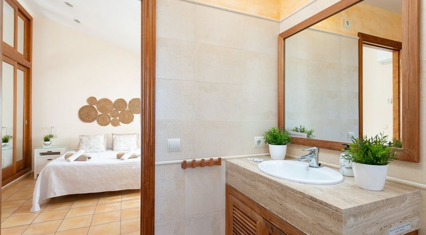 Photo of Turquoise Sunrise