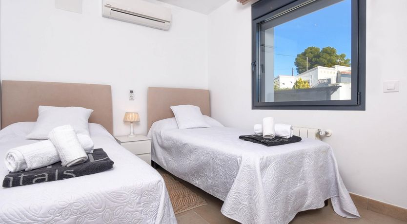 Photo of Spanish Chic