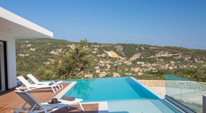 Photo of Moon Reflection