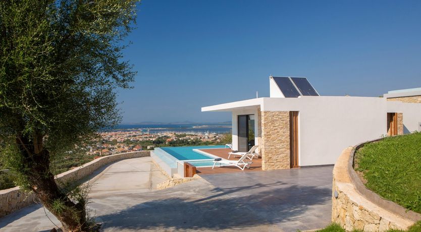 Photo of Moon Reflection