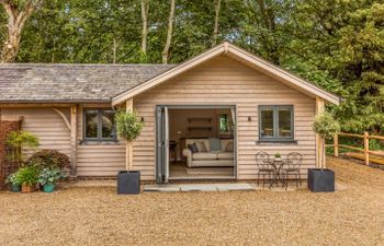 Woodland Echo Holiday Cottage