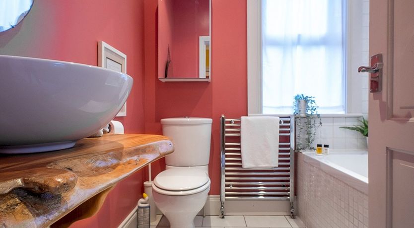 Photo of Quirk of Art