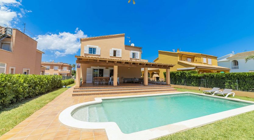 Photo of Poolside Dreams