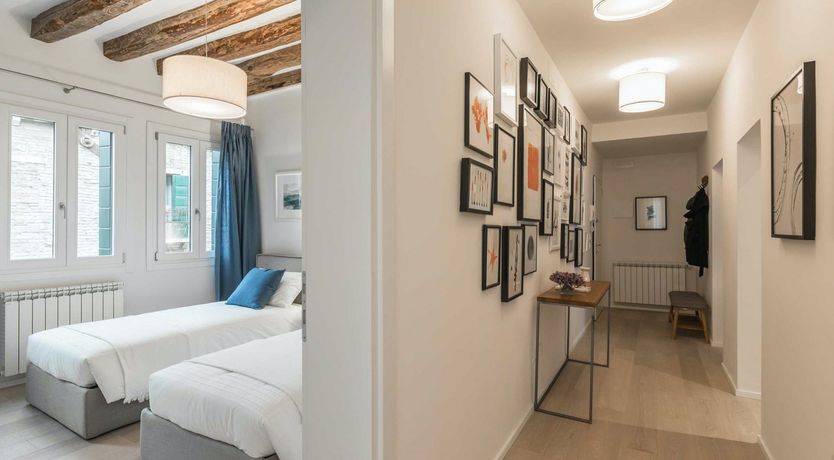 Photo of Cosy on the Canal