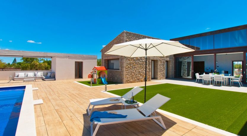 Photo of Almond Flowers