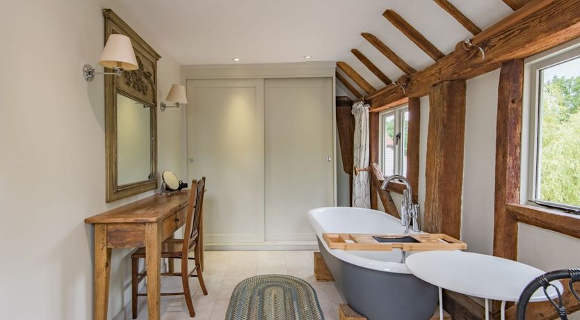 Photo of Standen Farm Lower