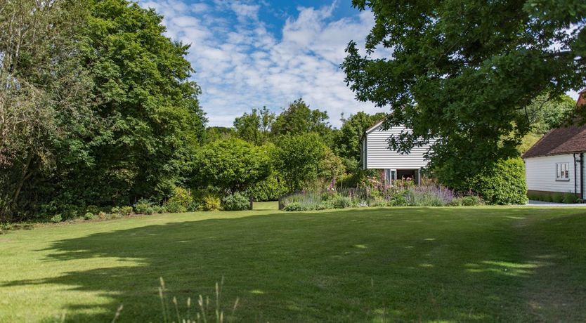 Photo of Standen Farm Lower