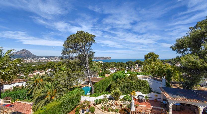 Photo of The Way You Look At Me