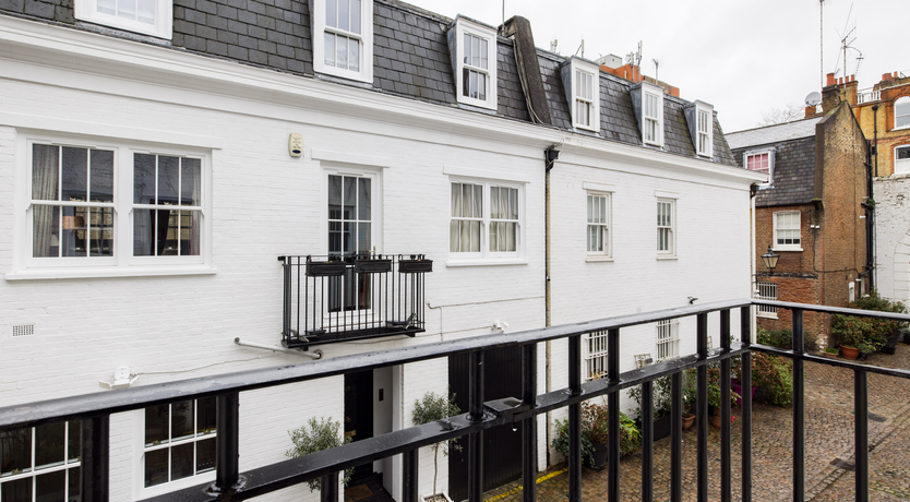 Photo of Painted Porcelain