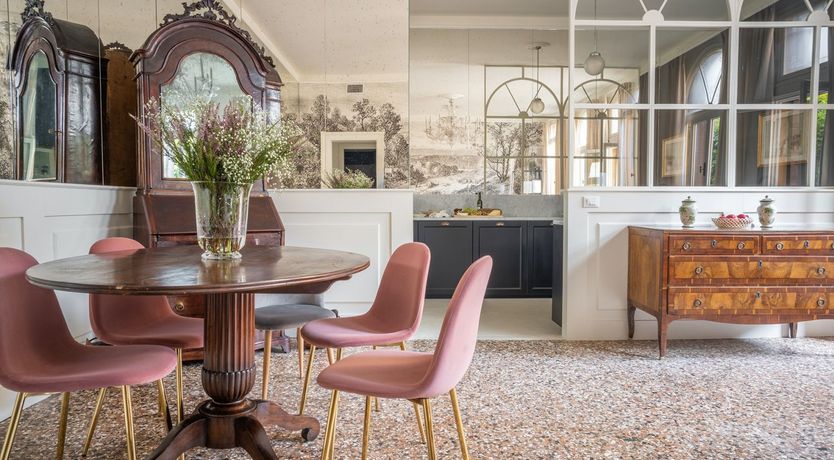 Photo of The Illustrator's Sketchbook