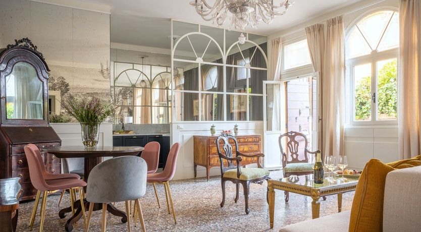 Photo of The Illustrator's Sketchbook