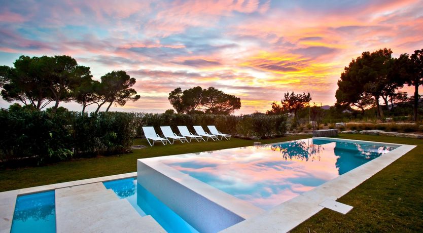 Photo of Space & Sea