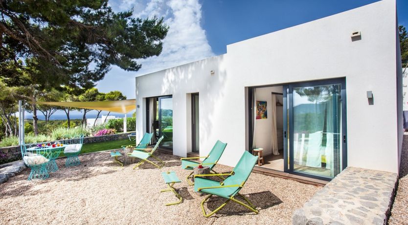 Photo of Space & Sea