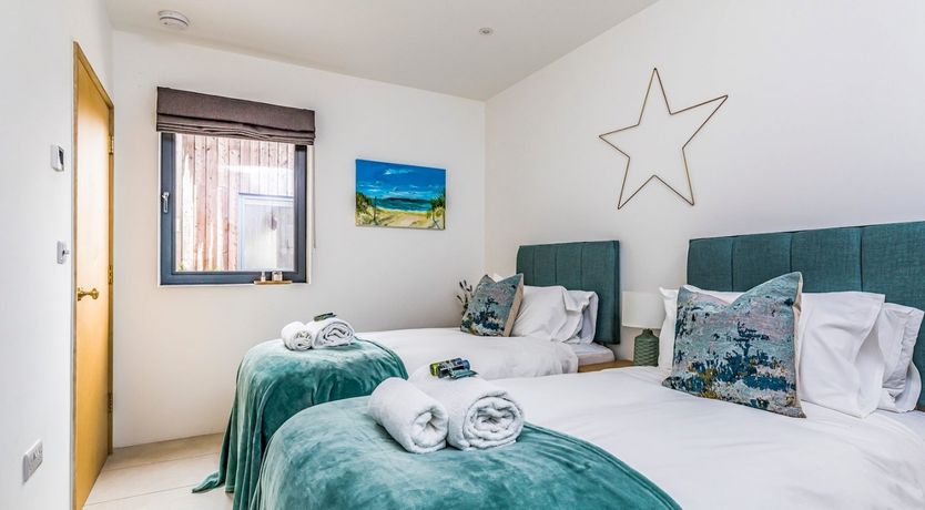 Photo of The Green Cube