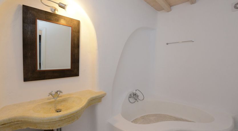 Photo of Tropical Oasis