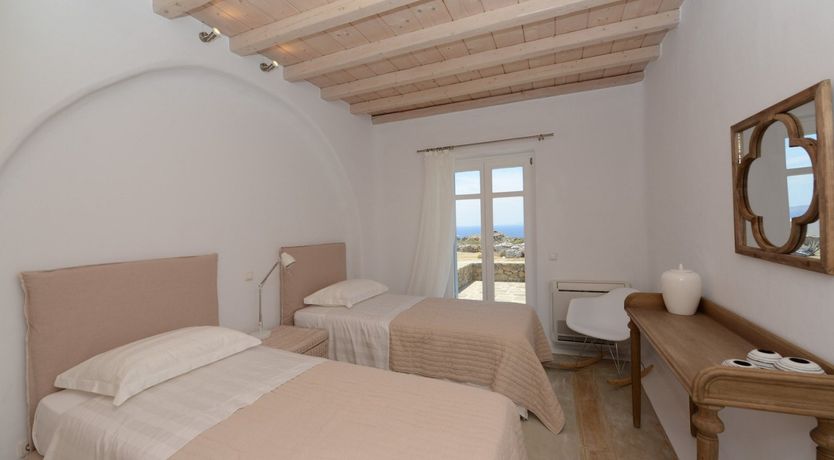 Photo of Tropical Oasis