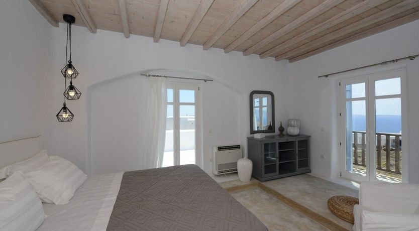 Photo of Tropical Oasis