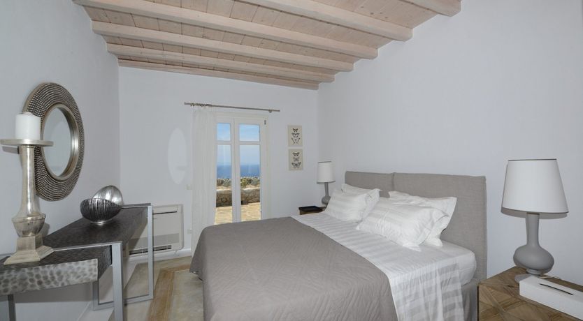 Photo of Tropical Oasis