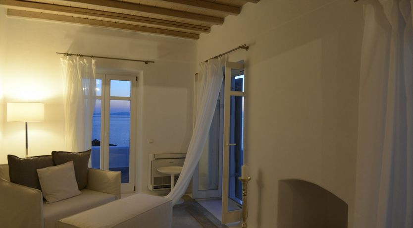 Photo of Tropical Oasis