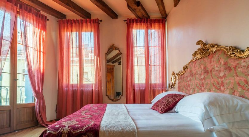 Photo of Marco's Muse