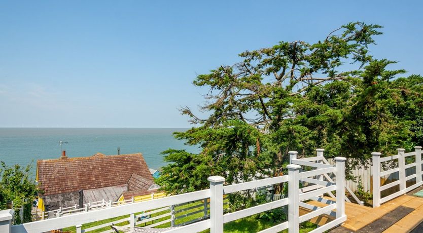 Photo of Driftwood Treehouse