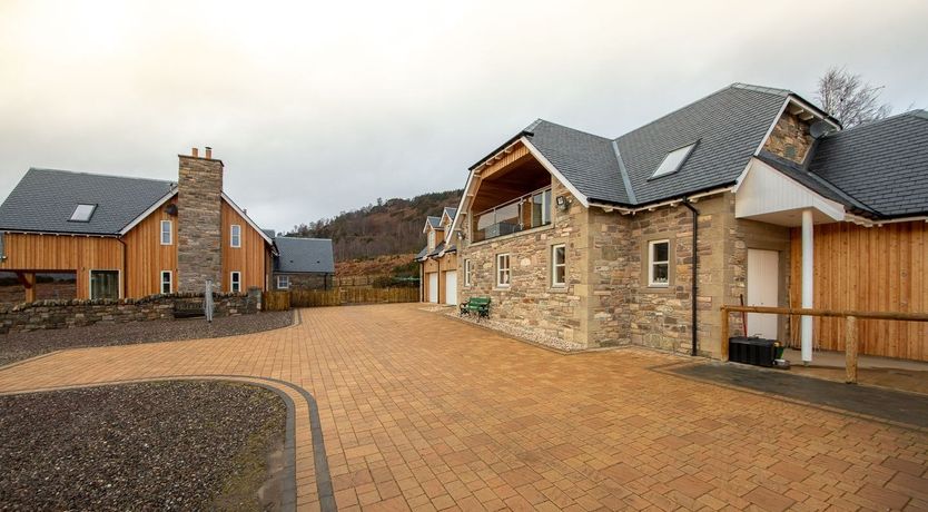 Photo of The Coo's Tail