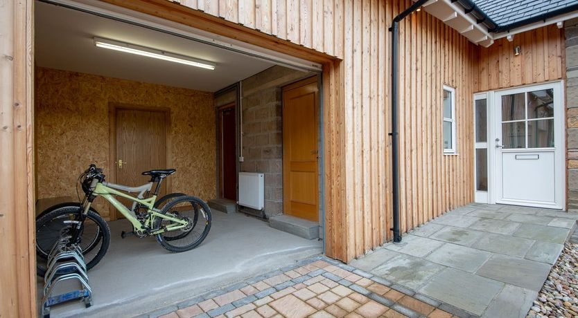 Photo of The Coo's Tail