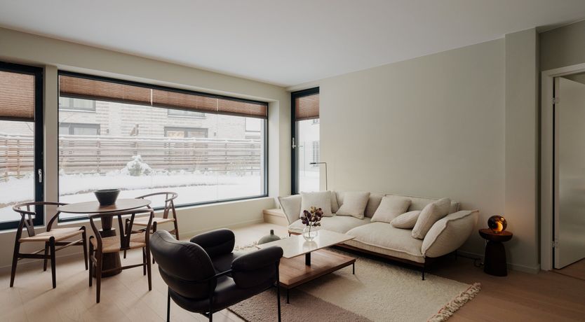 Photo of New Face in Town