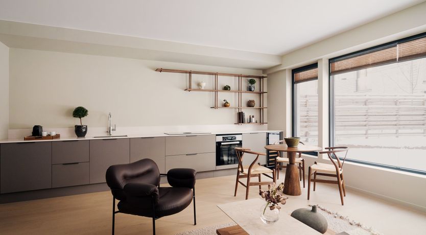 Photo of New Face in Town