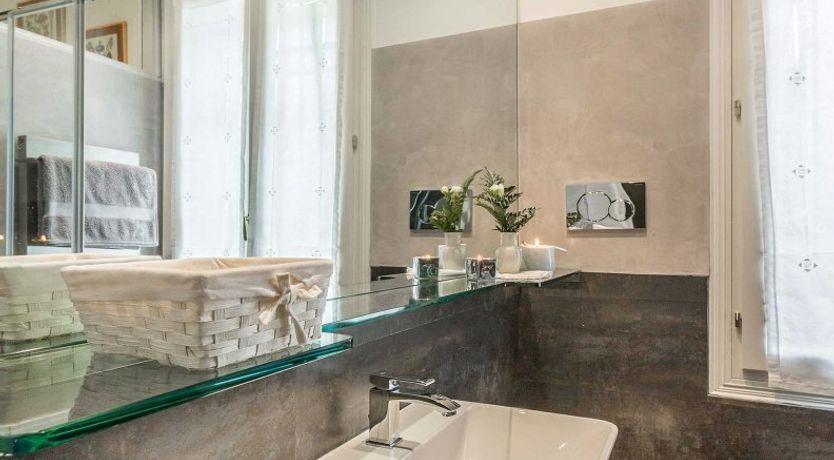 Photo of Art's Charm