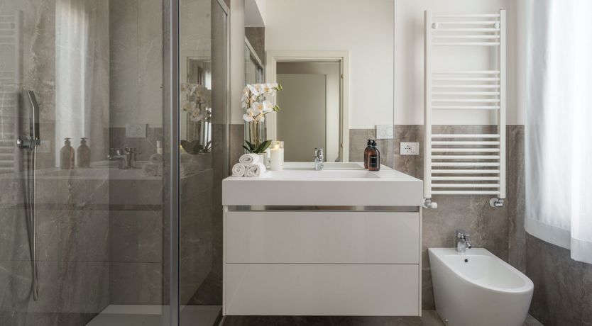 Photo of Venetian Red