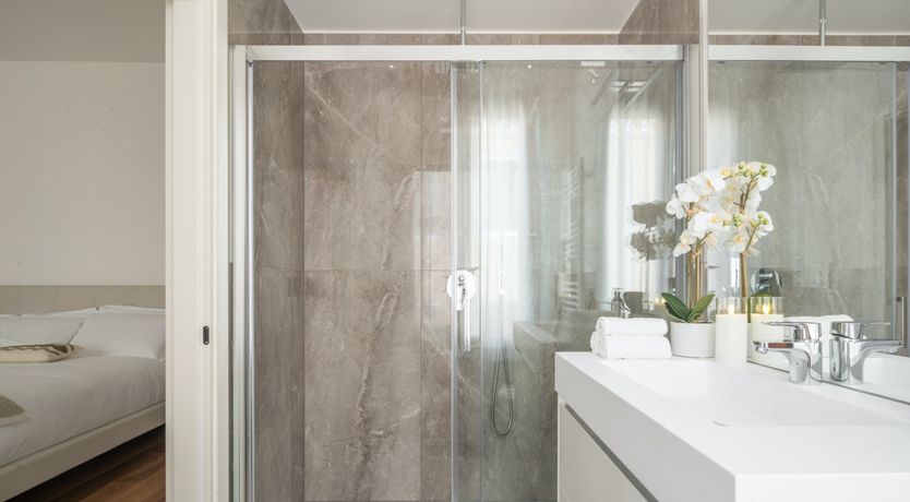 Photo of Venetian Red