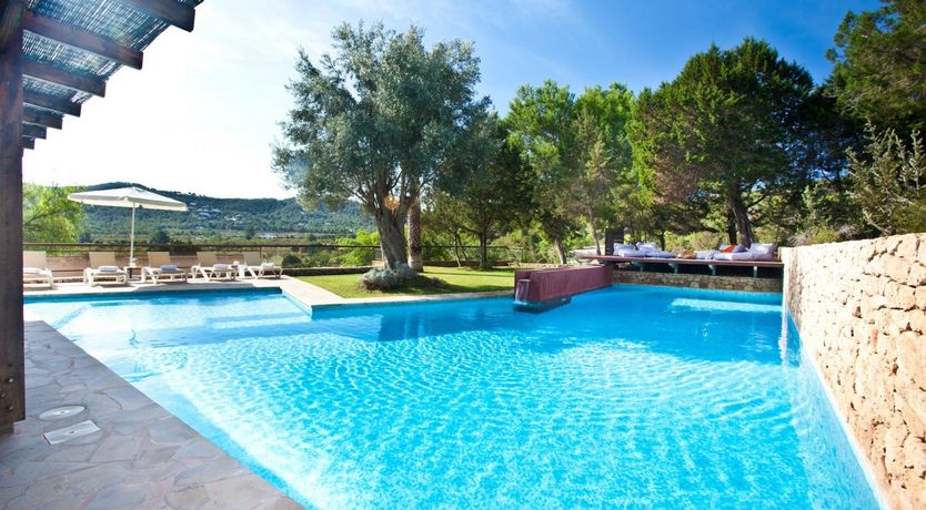 Photo of The Grand Charm