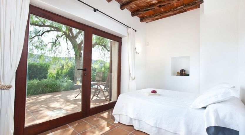 Photo of The Grand Charm