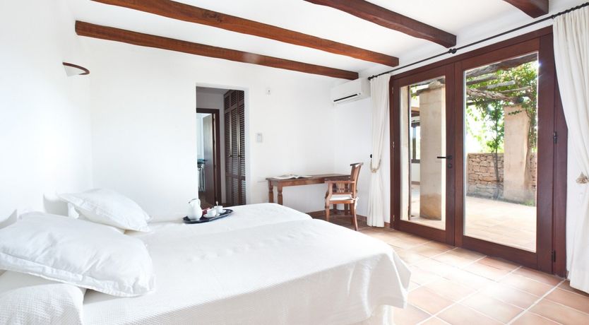 Photo of The Grand Charm