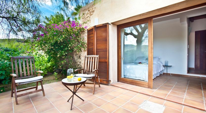 Photo of The Grand Charm