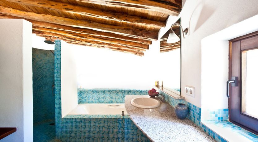 Photo of The Grand Charm